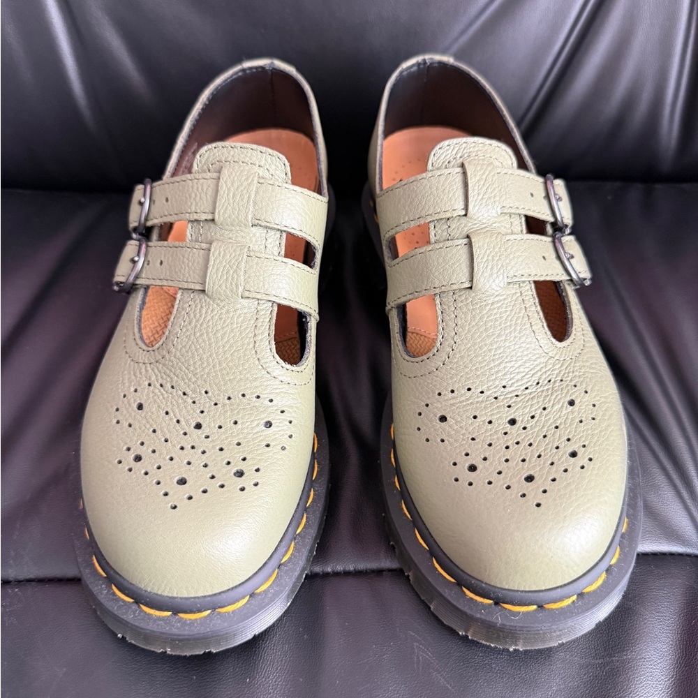 Dr. Martens Women’s 8065 MutedOlive Mary Jane Shoes size 6
